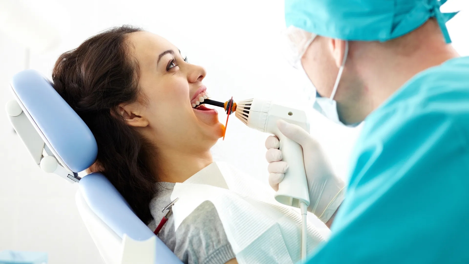 بعد از عصب کشی دندان چه قرصی بخوریم تا روند بهبود تسریع شود؟